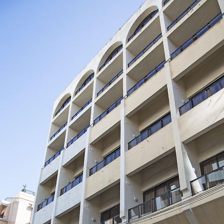 Burlington Apartments San Julián Exterior foto