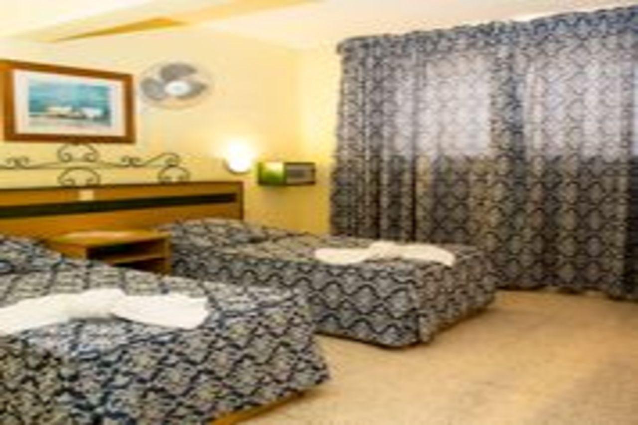 Burlington Apartments San Julián Exterior foto