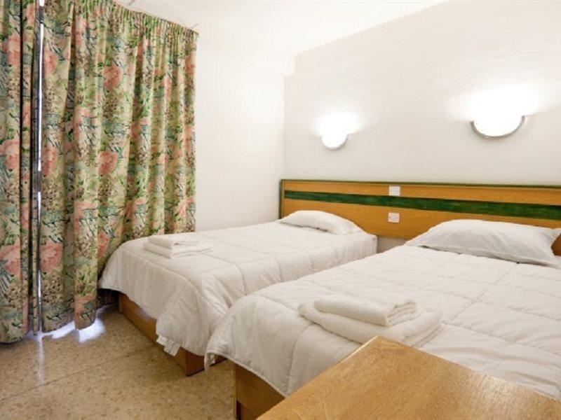 Burlington Apartments San Julián Exterior foto