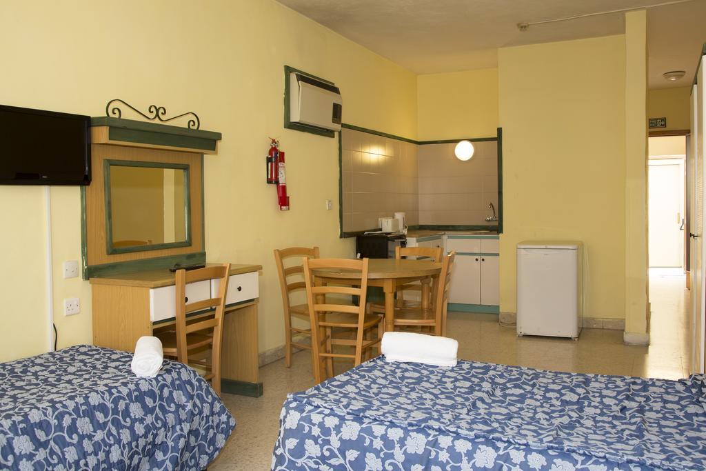 Burlington Apartments San Julián Exterior foto